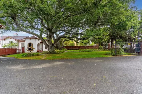 926 Glen Cove Rd, Vallejo, CA 94591 photo 2