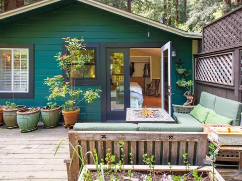 14943 Cherry St, Guerneville, CA 95446