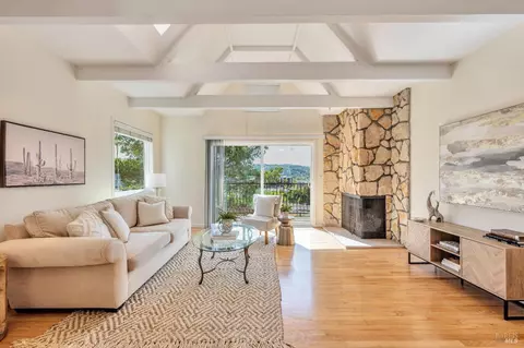 10 Professional Center Pkwy #24, San Rafael, CA 94903