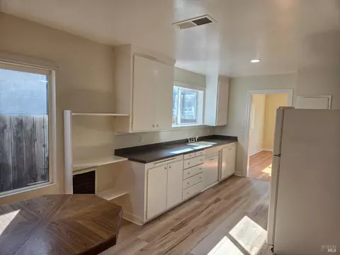 92 Franklin Ave, Willits, CA 95490 photo 5