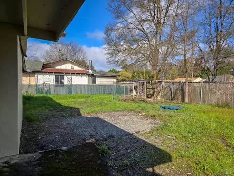 92 Franklin Ave, Willits, CA 95490 photo 23