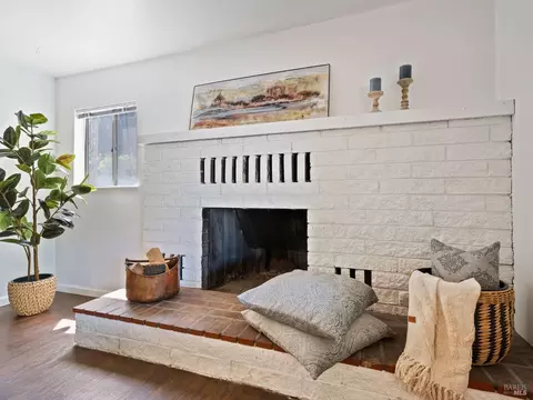 605 N Pine St, Ukiah, CA 95482 photo 13