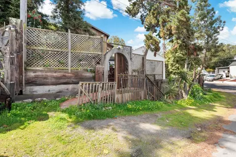 1180 Shell Ave, Martinez, CA 94553 photo 7