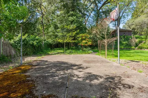 711 Willow Ave, Ukiah, CA 95482 photo 30