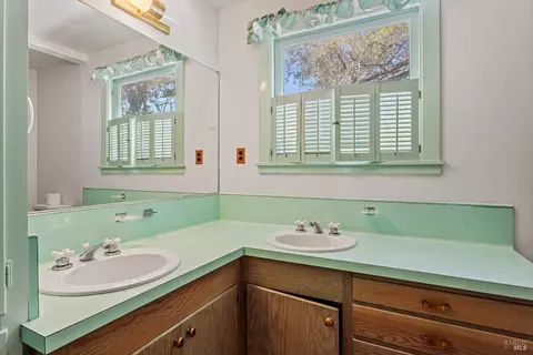 711 Willow Ave, Ukiah, CA 95482 photo 22