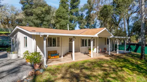 9320 Westside Potter Valley Rd, Potter Valley, CA 95469