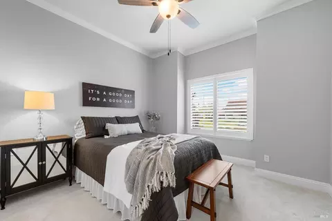 Bedroom - 812 Wethersfield Dr, Vacaville, CA 95688 photo 1 of 10
