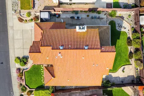 View/Area - 812 Wethersfield Dr, Vacaville, CA 95688 photo 5 of 5
