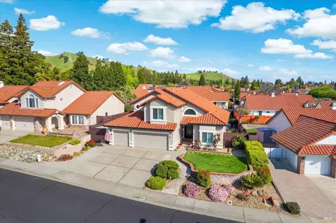 View/Area - 812 Wethersfield Dr, Vacaville, CA 95688 photo 1 of 5