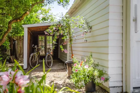 331 1st St, Healdsburg, CA 95448 photo 32
