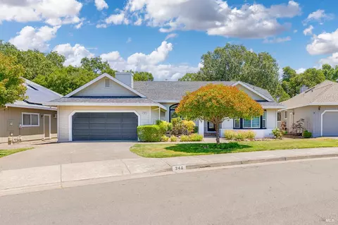 348 Singing Brook Cir, Santa Rosa, CA 95409