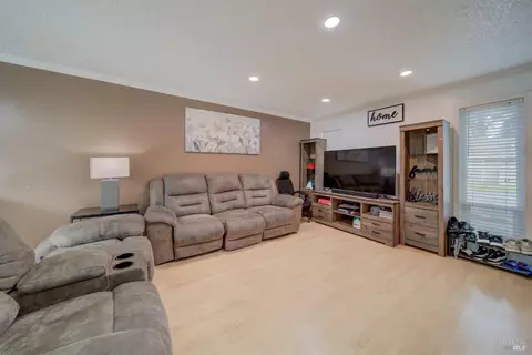 Living - 58 El Toro Ct, Fairfield, CA 94533 photo 1 of 1