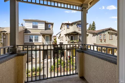 Exterior - 845 Citation Ct, Napa, CA 94559 photo 3 of 6