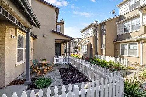 Exterior - 845 Citation Ct, Napa, CA 94559 photo 4 of 6