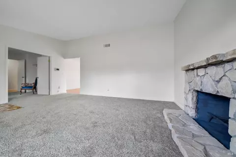 170 Wren Ct, Vallejo, CA 94591 photo 6