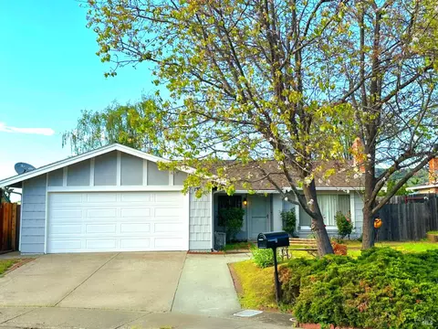 170 Wren Ct, Vallejo, CA 94591 photo 2