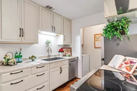 8201 Camino Colegio #158, Rohnert Park, CA 94928