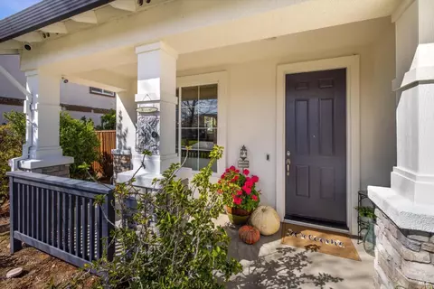Exterior - 1937 Moosup Ct, Fairfield, CA 94533 photo 6 of 40