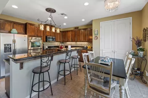 Kitchen - 1937 Moosup Ct, Fairfield, CA 94533 photo 2 of 6