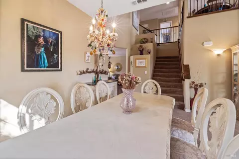 Dining - 1937 Moosup Ct, Fairfield, CA 94533 photo 2 of 4