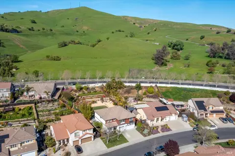 View/Area - 1937 Moosup Ct, Fairfield, CA 94533 photo 7 of 10