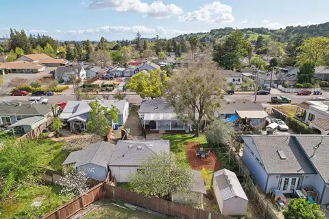 2716 Laurel St, Napa, CA 94558 photo 33