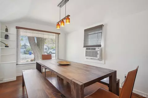 2716 Laurel St, Napa, CA 94558 photo 8