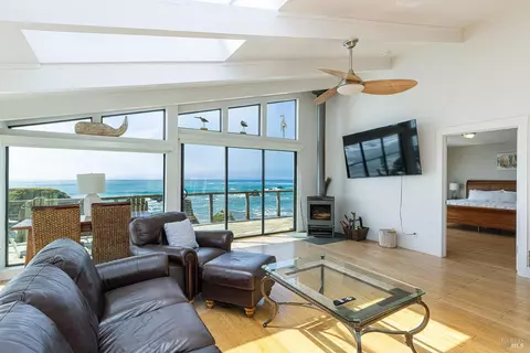 Living - 6175 Highway 1, Bodega Bay, CA 94923 photo 7 of 7