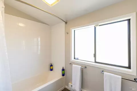 Bath - 6175 Highway 1, Bodega Bay, CA 94923 photo 4 of 4