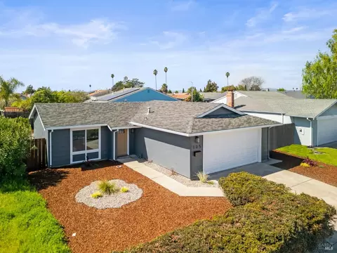 105 Obrien Cir, Vallejo, CA 94589