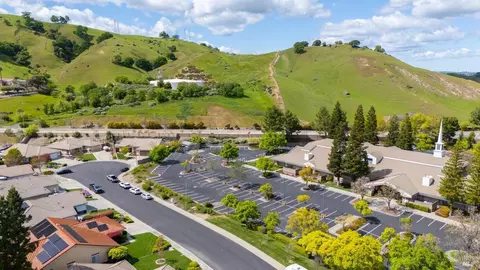 318 Glen Eagle Ct, Vacaville, CA 95688 photo 53