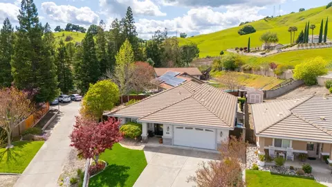 318 Glen Eagle Ct, Vacaville, CA 95688 photo 34