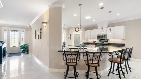 318 Glen Eagle Ct, Vacaville, CA 95688 photo 10