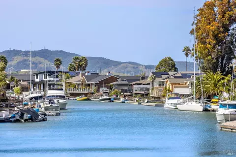 94 Trinidad Dr, Tiburon, CA 94920