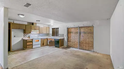 110 Fordham Cir, Vallejo, CA 94589 photo 8