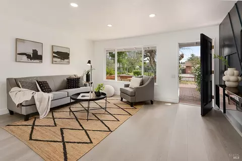 8401 Lakewood Ave, Cotati, CA 94931 photo 8