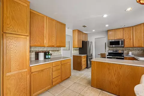 7903 Heather Ln, Vacaville, CA 95688 photo 15