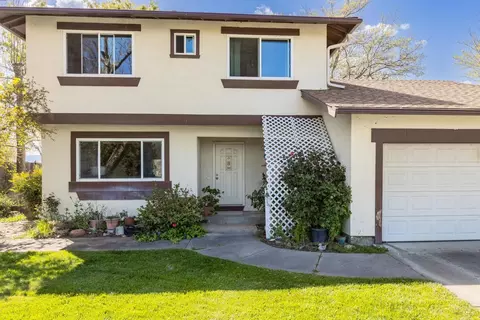 7903 Heather Ln, Vacaville, CA 95688 photo 3