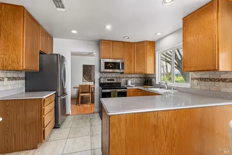 7903 Heather Ln, Vacaville, CA 95688 photo 14