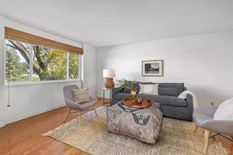 7903 Heather Ln, Vacaville, CA 95688 photo 9