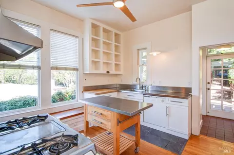 126 Florida St, Vallejo, CA 94590 photo 11