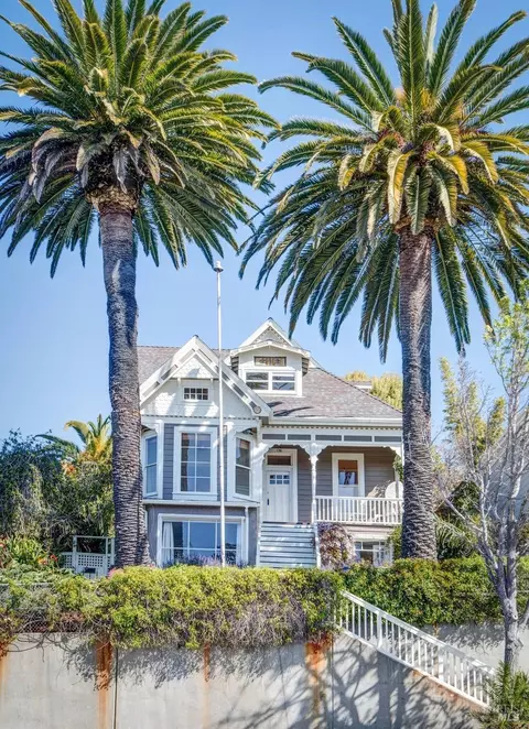 126 Florida St, Vallejo, CA 94590 photo 2