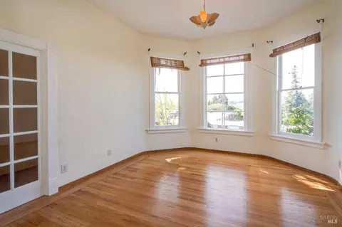 126 Florida St, Vallejo, CA 94590 photo 8