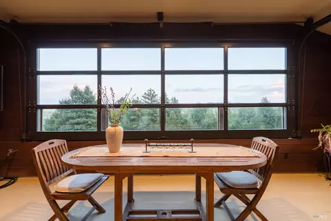 Dining - 685 Jonive Rd, Sebastopol, CA 95472 photo 3 of 3