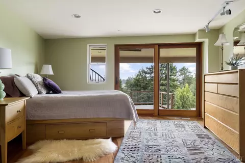 Bedroom - 685 Jonive Rd, Sebastopol, CA 95472 photo 3 of 7
