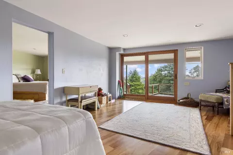 Bedroom - 685 Jonive Rd, Sebastopol, CA 95472 photo 1 of 7