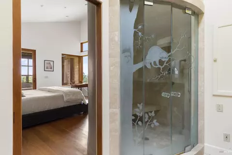 Bedroom - 685 Jonive Rd, Sebastopol, CA 95472 photo 6 of 7