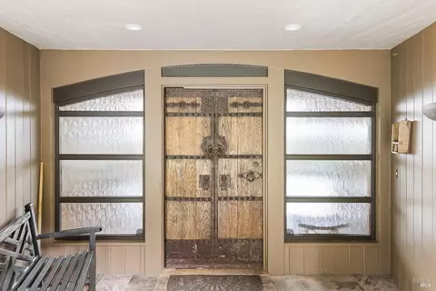 Entry Way - 685 Jonive Rd, Sebastopol, CA 95472 photo 1 of 6