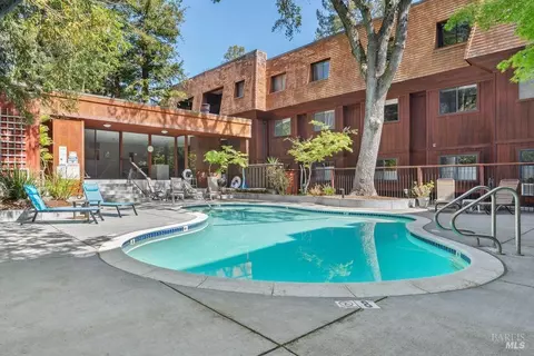 1579 Lincoln Ave #211, San Rafael, CA 94901