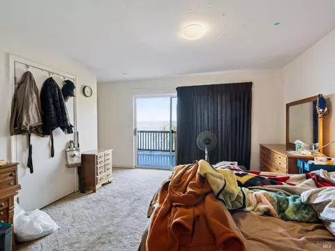 Bedroom - 4950 Bartlett Springs Rd, Nice, CA 95464 photo 4 of 6